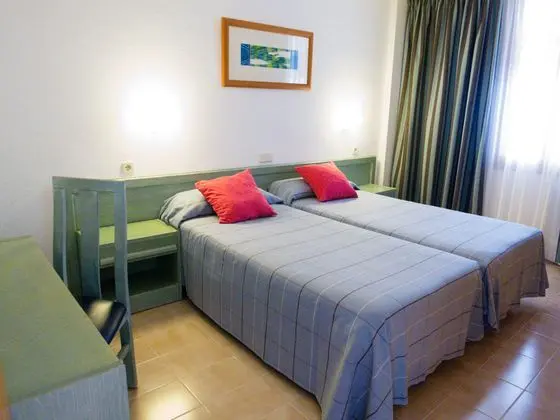 1 Çift Kişilik Veya 2 Tek Kişilik Yatak With Balcony