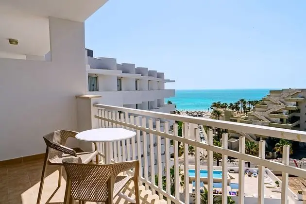 Deluxe Süit, Kısmi Deniz Manzaralı