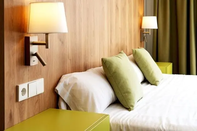 Deluxe Süit, Kısmi Deniz Manzaralı