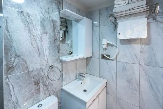 Deluxe Tek Büyük Yataklı Oda, Balkon, Deniz Manzaralı