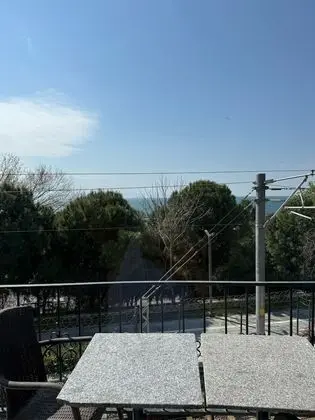 Family Room for Four People with Sea View and Balcony