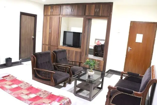 Club Süit, 1 Yatak Odası, Engellilere Uygun, Bahçe Manzaralı