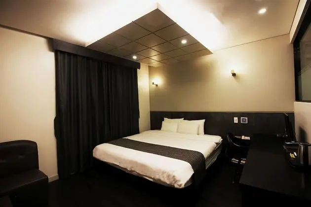 Superior Double Room, No Smoking, No Food Allowed, Base and Max 2 person