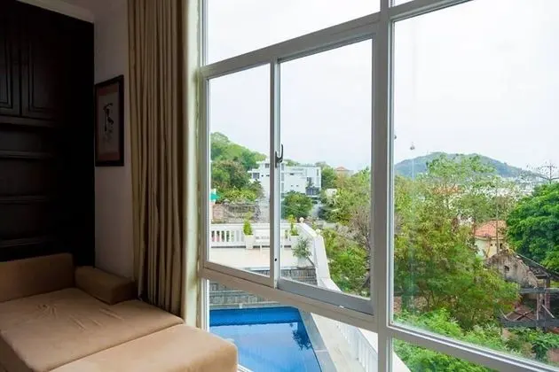 Premier Villa