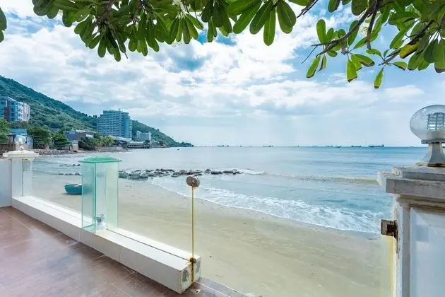 Premier Villa