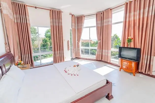 Premier Villa