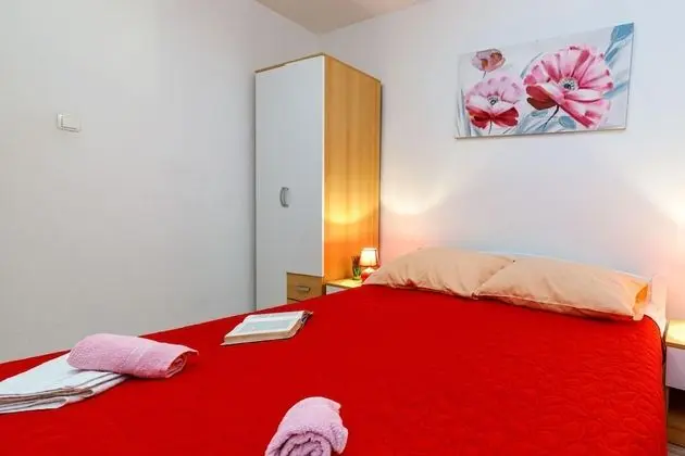 Family Apart Daire, Birden Çok Yatak, 2 Banyolu, Bahçeli (Seaview Apartment Tina Krk island)