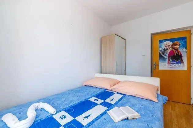 Family Apart Daire, Birden Çok Yatak, 2 Banyolu, Bahçeli (Seaview Apartment Tina Krk island)