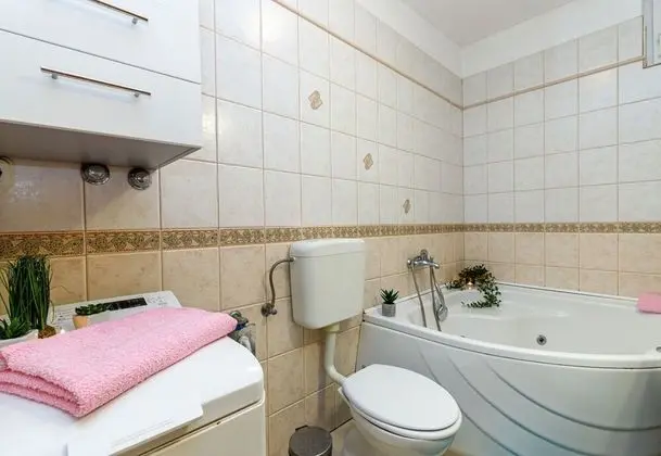 Family Apart Daire, Birden Çok Yatak, 2 Banyolu, Bahçeli (Seaview Apartment Tina Krk island)