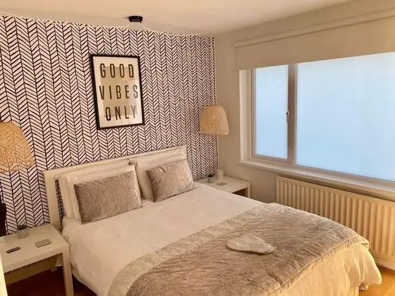 Kır Evi, Banyolu/Duşlu, Deniz Manzaralı