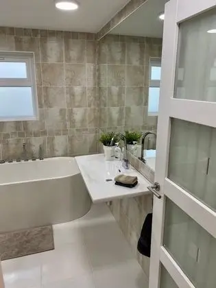 Kır Evi, Banyolu/Duşlu, Deniz Manzaralı