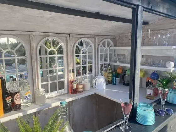 Kır Evi, Banyolu/Duşlu, Deniz Manzaralı