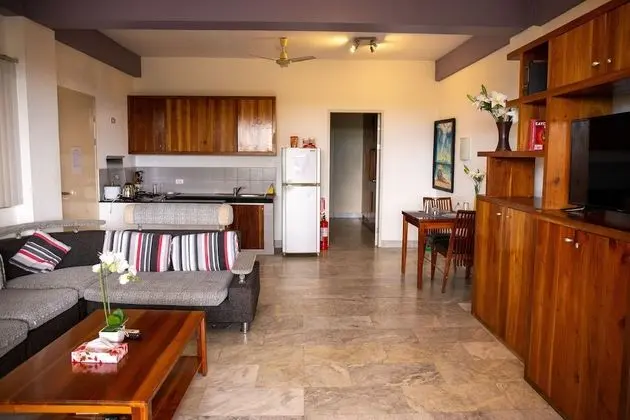 Luxury Tek Büyük Yataklı Oda