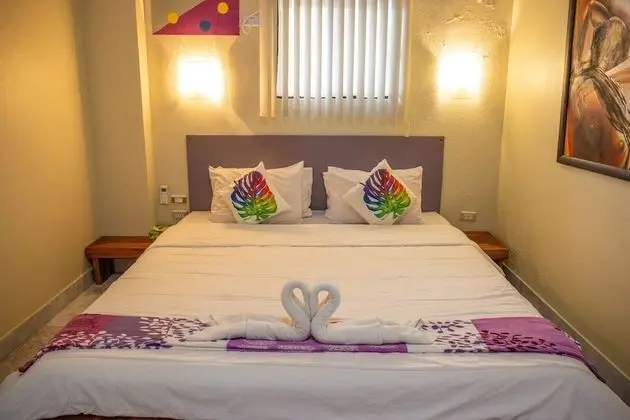 Luxury Tek Büyük Yataklı Oda