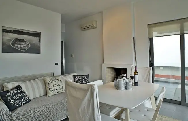 Apart Daire, 2 Yatak Odası, Deniz Manzaralı