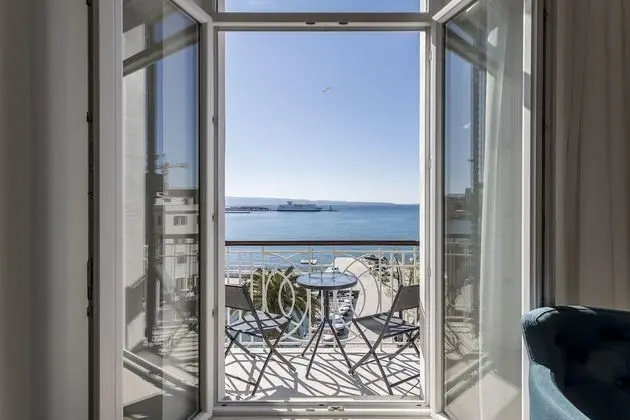 Deluxe Oda, Balkon, Deniz Manzaralı