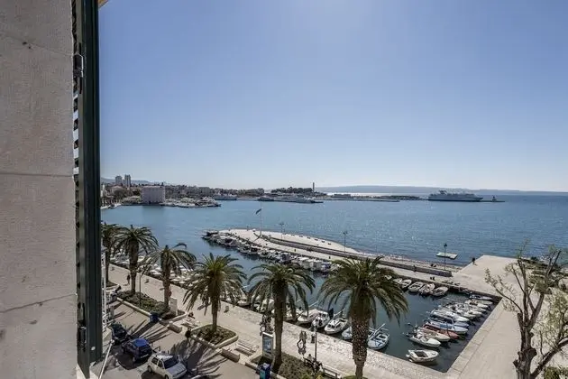 Deluxe Oda, Balkon, Deniz Manzaralı