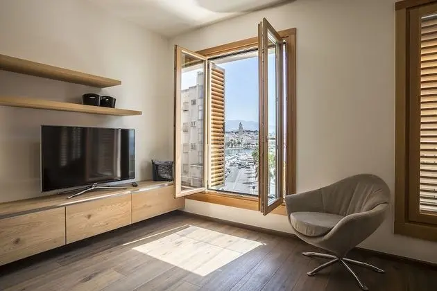 Deluxe Studio Suite with Sea View (Annex building: Drazanac 1a)