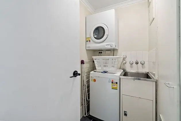 Apart Daire, 3 Yatak Odası, Havuz Manzaralı