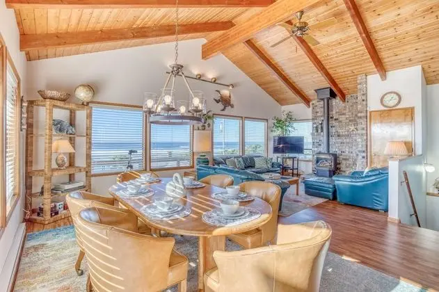Ev, Birden Çok Yatak, Deniz Manzaralı (Seaview Rockaway)
