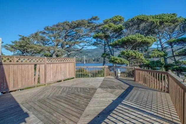 Ev, Birden Çok Yatak, Deniz Manzaralı (Seaview Rockaway)