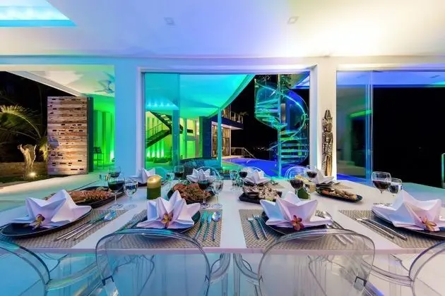 Luxury Private Pools Seaview Villa (3 Bedroom Option)