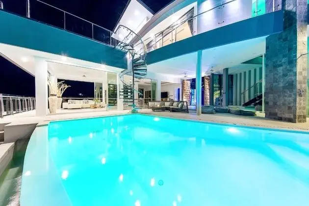 Luxury Private Pools Seaview Villa (3 Bedroom Option)
