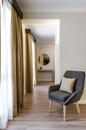 Deluxe Tek Büyük veya İki Ayrı Yataklı Oda