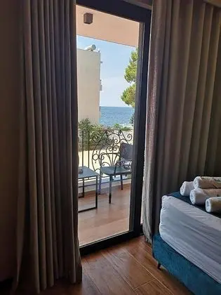 Economy Tek Büyük Yataklı Oda