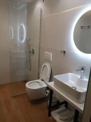 Economy Tek Büyük Yataklı Oda