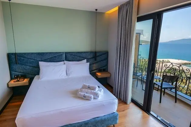 Tek Büyük Yataklı Oda, Deniz Manzaralı