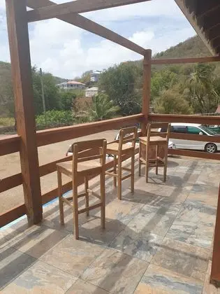 Traditional Kır Evi, Birden Çok Yatak, Sigara İçilmez