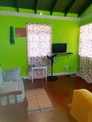Traditional Kır Evi, Birden Çok Yatak, Sigara İçilmez