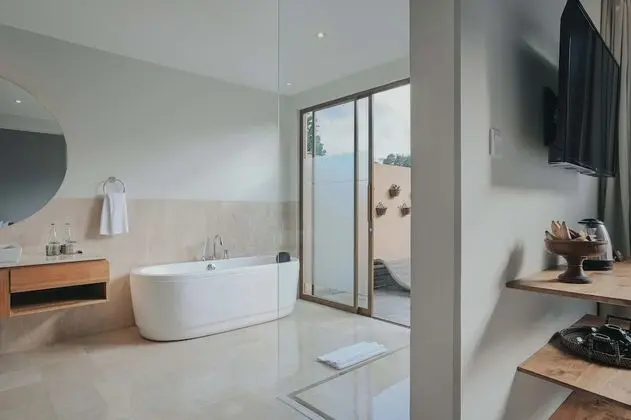Premier Villa, 1 Büyük (Queen) Boy Yatak, Nehir Manzaralı