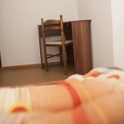 Üç Kişilik Oda, Balkon