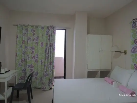 Deluxe Seaview