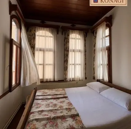 Standart Oda, Şehir Manzaralı