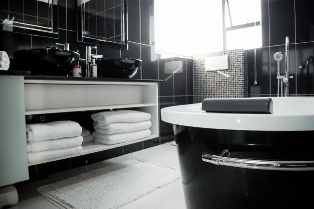 Luxury Tek Büyük Yataklı Oda, 1 En Büyük (King) Boy Yatak, Özel Banyo, Okyanus Manzaralı