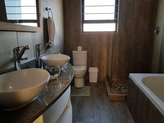 Tek Büyük Yataklı Oda, 1 Büyük (Queen) Boy Yatak, Özel Banyo