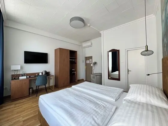 Standard Tek Büyük veya İki Ayrı Yataklı Oda, Sigara İçilmez