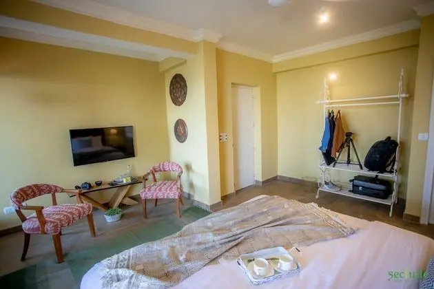 Open Blue Skies - 4 bedroom villa