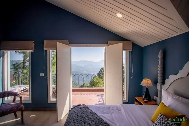 Open Blue Skies - 4 bedroom villa