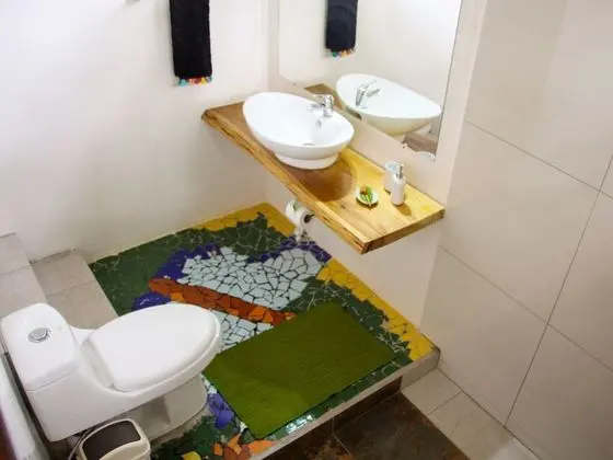 Dört Kişilik Oda, Bahçe Manzaralı