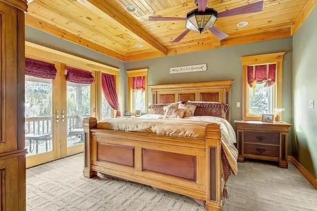 Ev, Birden Çok Yatak (Secluded & Spacious Mountain Getaway)