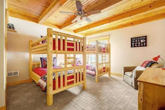 Ev, Birden Çok Yatak (Secluded & Spacious Mountain Getaway)