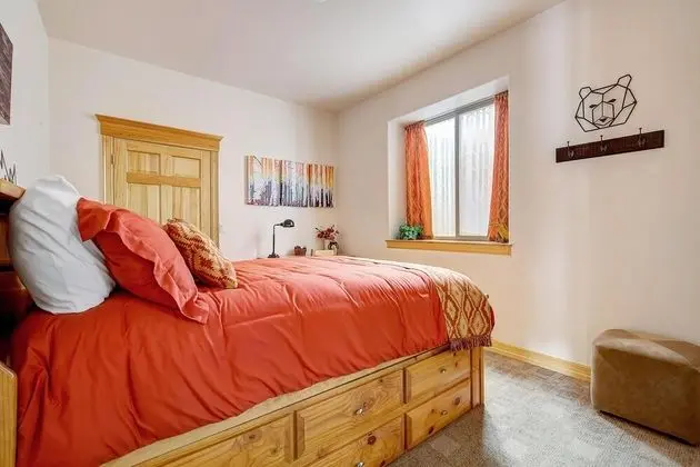 Ev, Birden Çok Yatak (Secluded & Spacious Mountain Getaway)