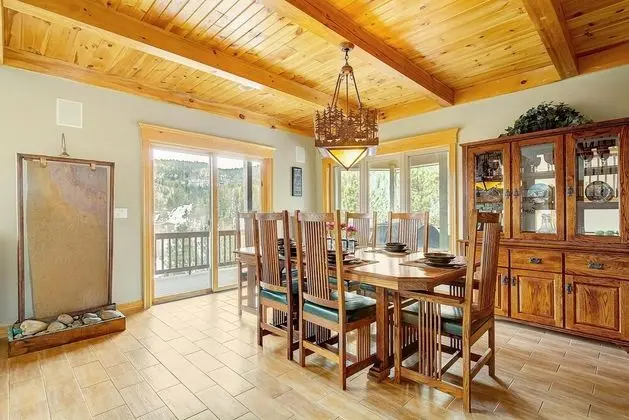 Ev, Birden Çok Yatak (Secluded & Spacious Mountain Getaway)