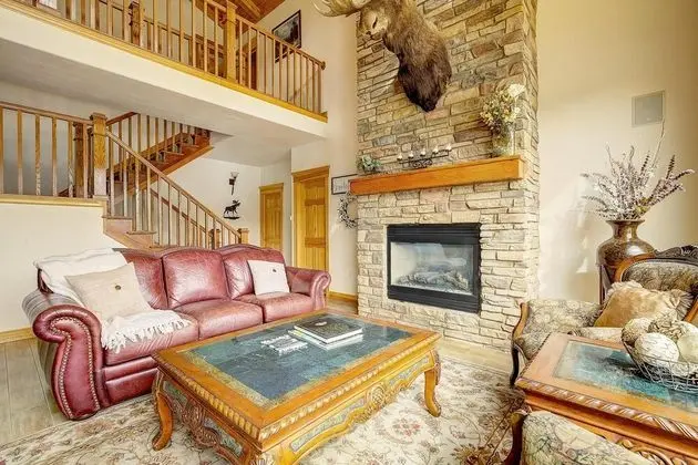 Ev, Birden Çok Yatak (Secluded & Spacious Mountain Getaway)