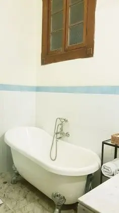 Oda, Bahçe Manzaralı (Room N-1)