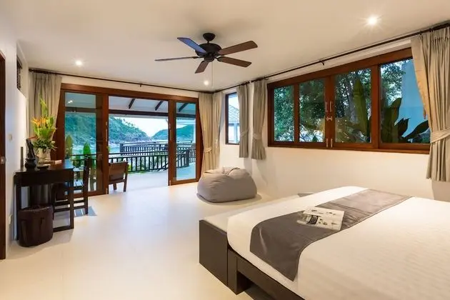 6-Bedroom Villa with Private Pool